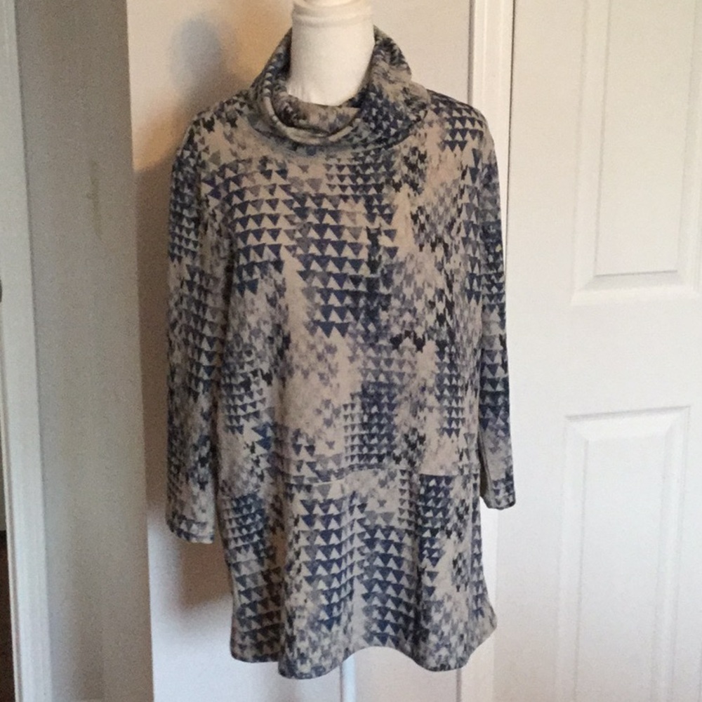 Women’s long top.